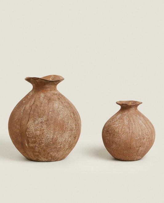 DECORATIVE ALUMINIUM VASE