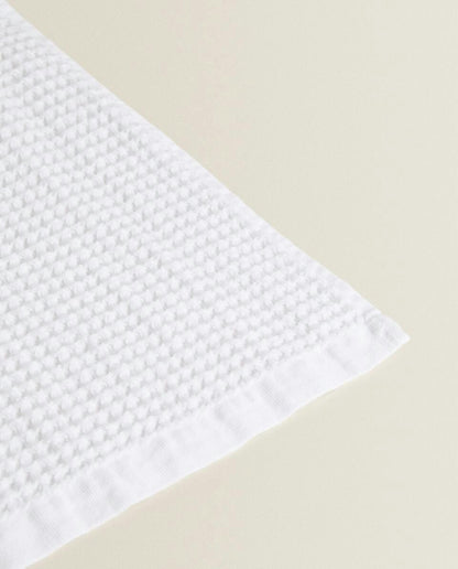WAFFLE-KNIT COTTON TOWEL